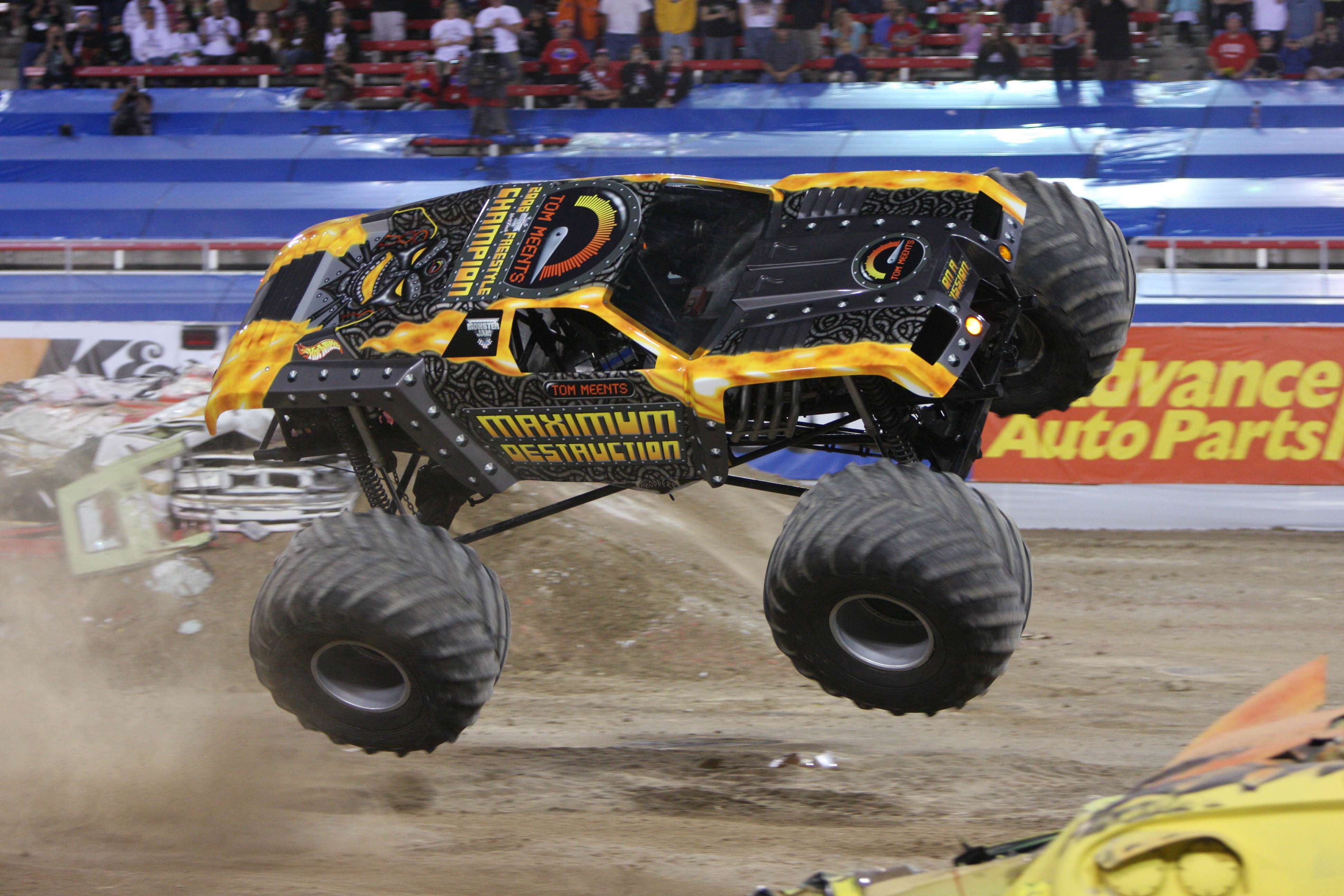 Monster Jam 2014  Lance Around Orlando