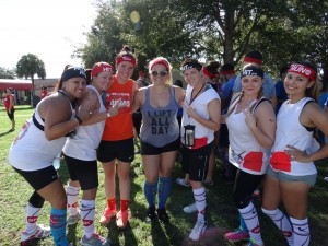 Kristin Roberts poses with other runners.