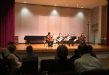 UCF classical guitar program woo audience at end-of-semester concert