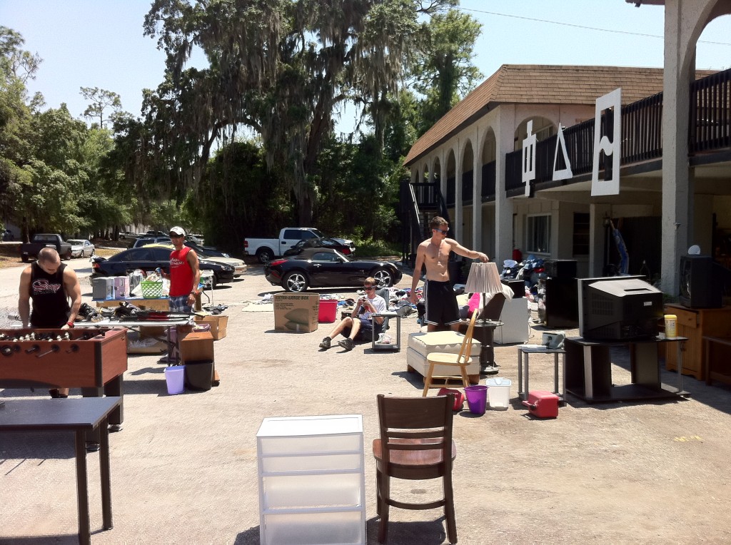 UCF Fraternity Hosts End of Semester Yard Sale Until 4 p.m. Saturday