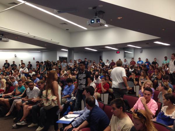 UCF Students Left Without Place to Sit on First Day of Fall Classes